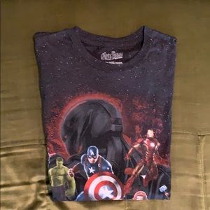Authentic MARVEL AVENGERS T-Shirt